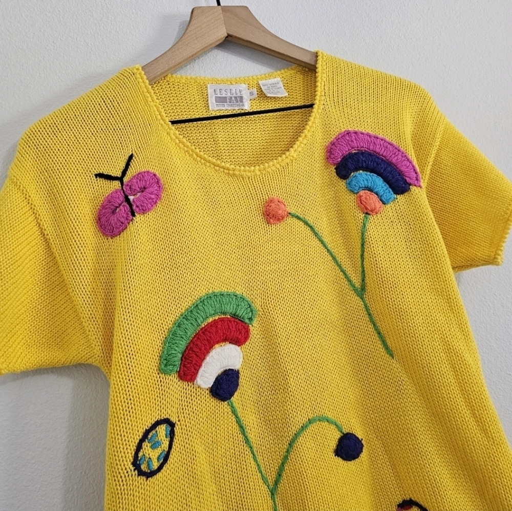 Vintage • Knit Sweater Top With Embroidery - Picture 2 of 7